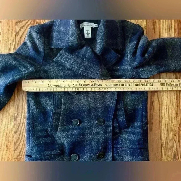 H&M (LOGG) Level of Grades Goods - Double Breasted Plaid Mid Length Coat. Size 4 - Picture 9 of 13
